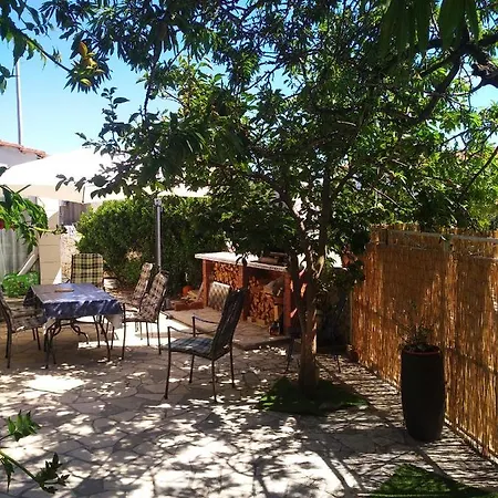 Wellness Apartments Ra- Enjoy Our Jaccuzi, Sauna, E Bike ,Fitness , Waterskiing Primošten Exterior foto