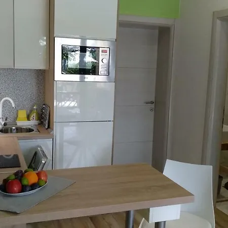 Wellness Apartments Ra- Enjoy Our Jaccuzi, Sauna, E Bike ,Fitness , Waterskiing Primošten Exterior foto