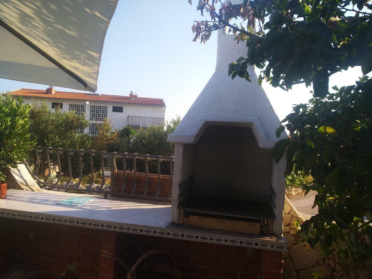 Apartmán Wellness Ra- Enjoy Our Jaccuzi, Sauna, E Bike ,fitness , Waterskiing